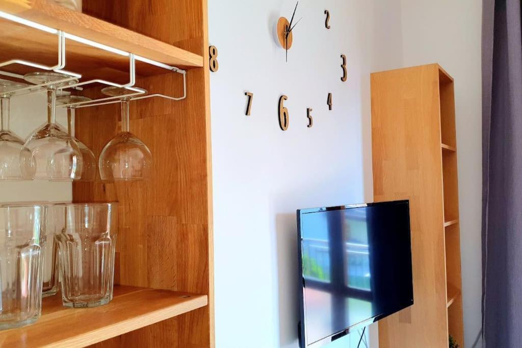 Niko Apartment 圣托斯蒂诺立文 外观 照片
