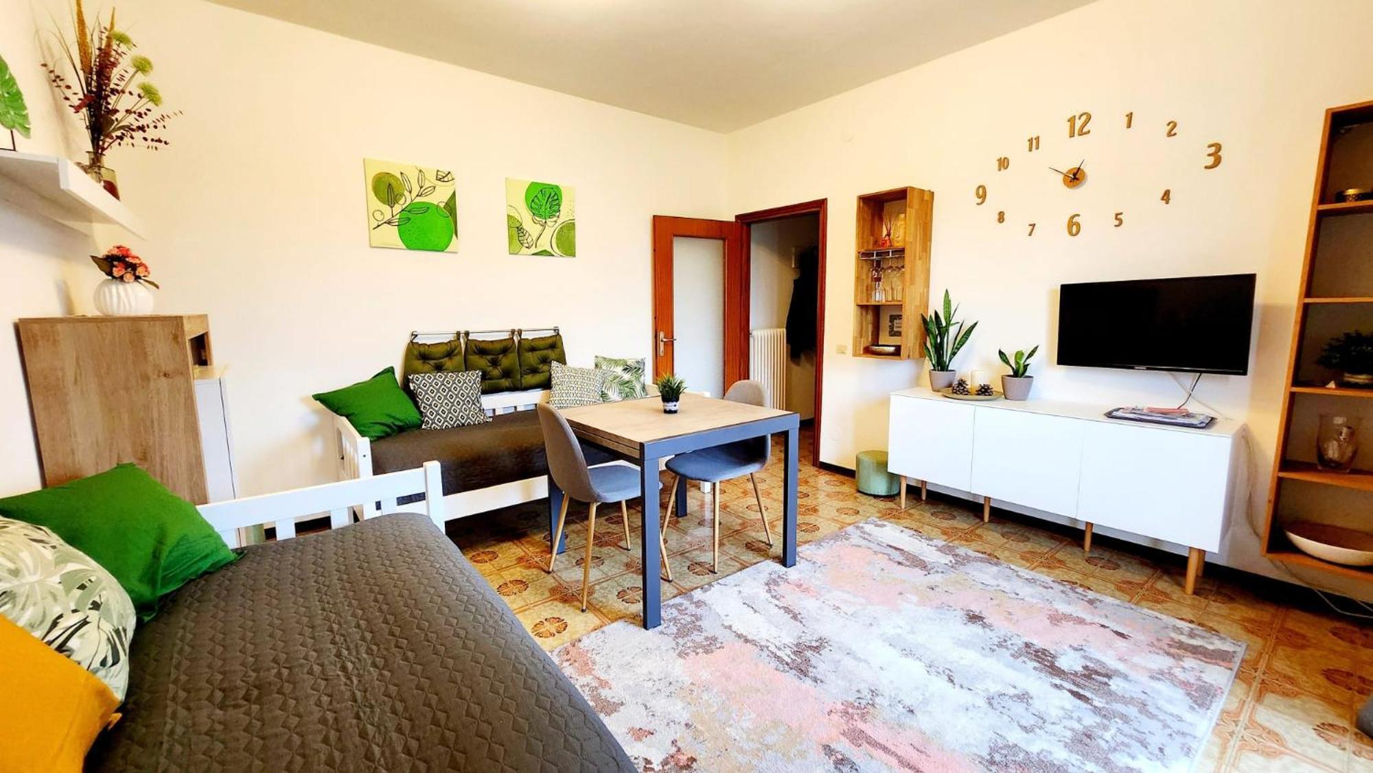 Niko Apartment 圣托斯蒂诺立文 外观 照片